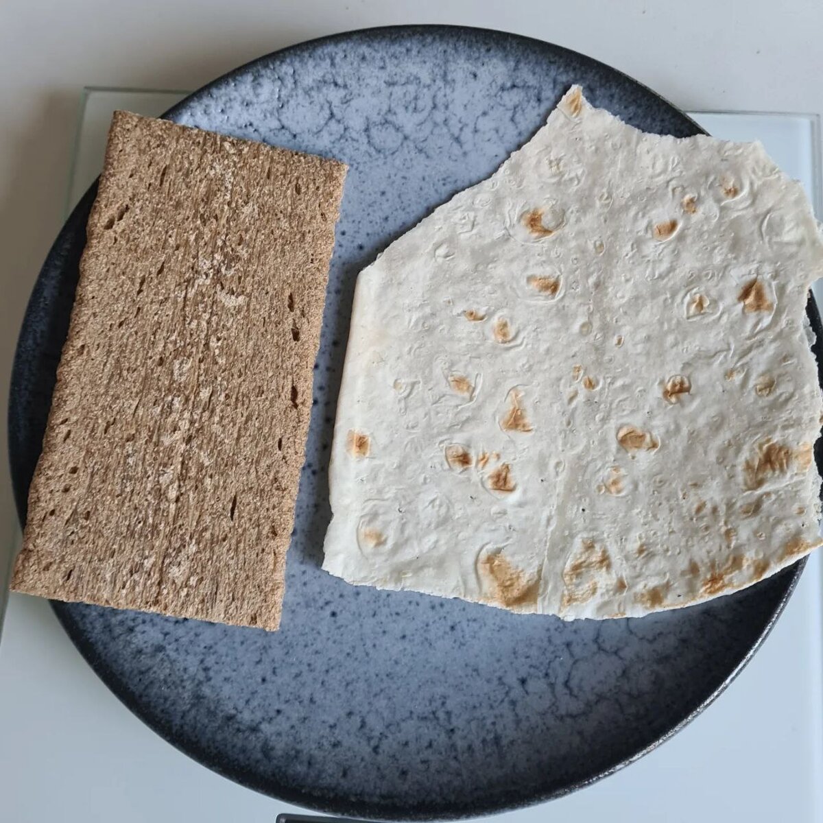 Хлеб. Правильное питание хлебобулочное изделие. Хлебцы вместо хлеба при похудении. Хлеб для похудения. Хлебцы вместо хлеба при похудении.