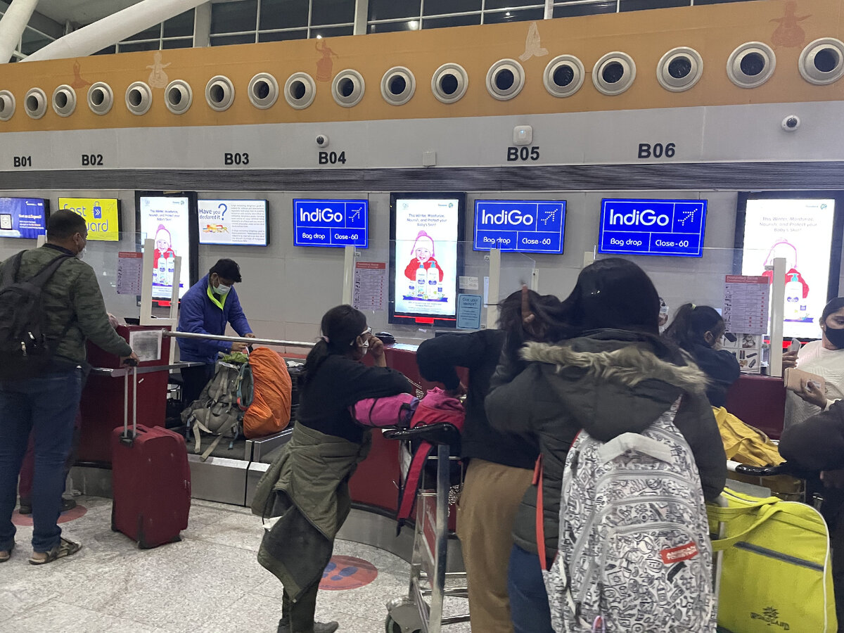 Стойка регистрации «IndiGo». SunTravel (c)
