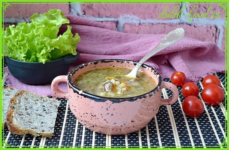 Приготовление супа с шампиньонами: