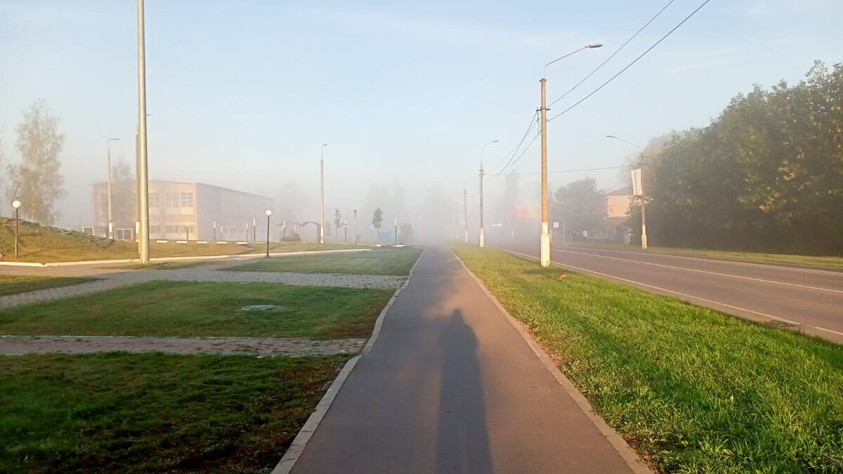 Вроде город, а вроде и нет. 