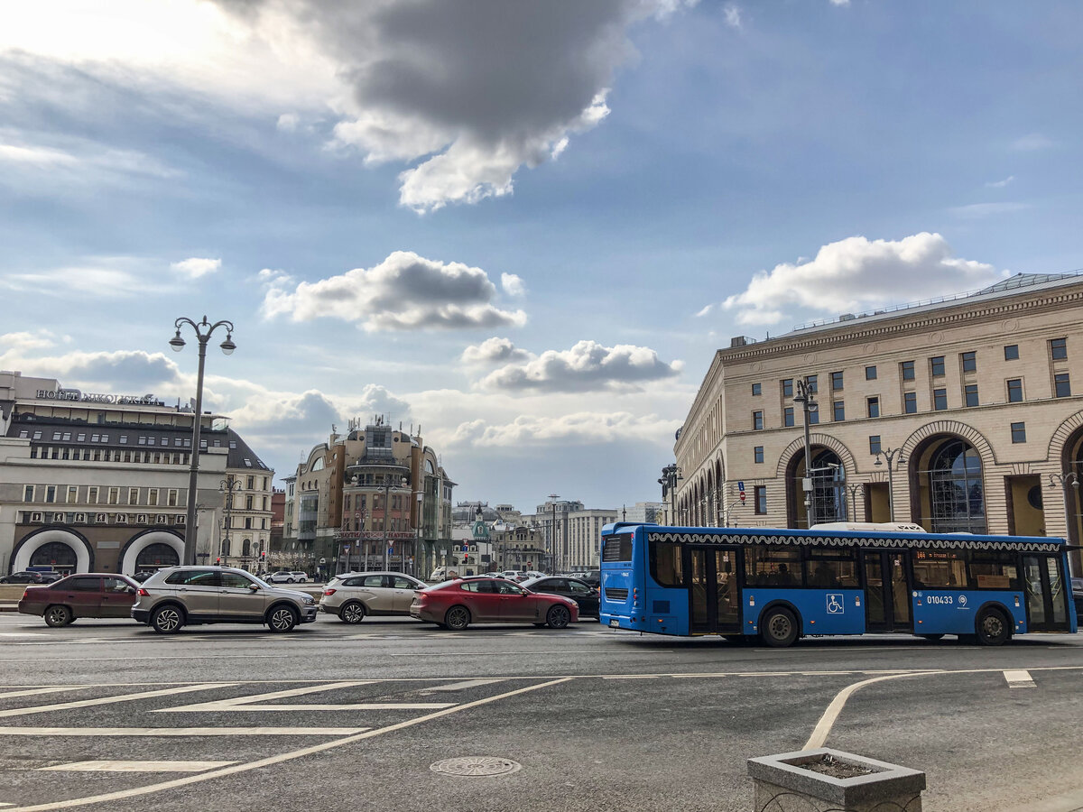 Метро и автобусы Москвы - как ездить выгодно | МосХак. Всё о переезде в  Москву | Дзен