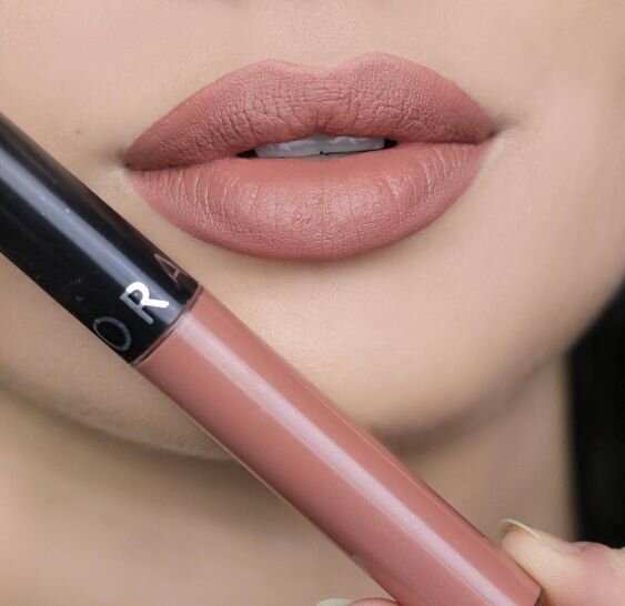 Помада sephora cream lip stain, оттенок 02 classic beige