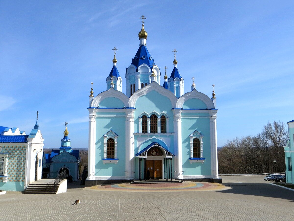 Курский монастырь. Собор Рождества Пресвятой Богородицы Курск. Коренская пустынь монастырь. Историко-культурный центр Коренная пустынь.