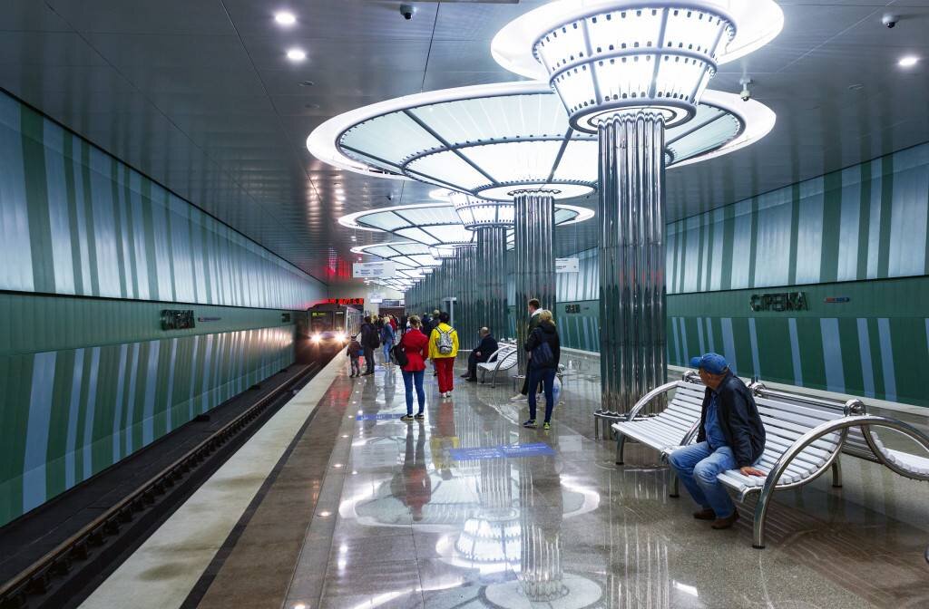 К ЧМ-2018 по футболу открылась пятнадцатая станция нижегородского метро – «Стрелка», названная в честь места слияния Волги и Оки.  
