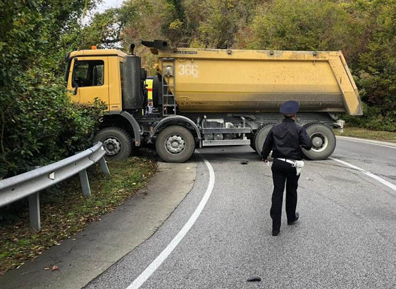 Фото: отделение по пропаганде безопасности дорожного движения ОГИБДД УВД Сочи