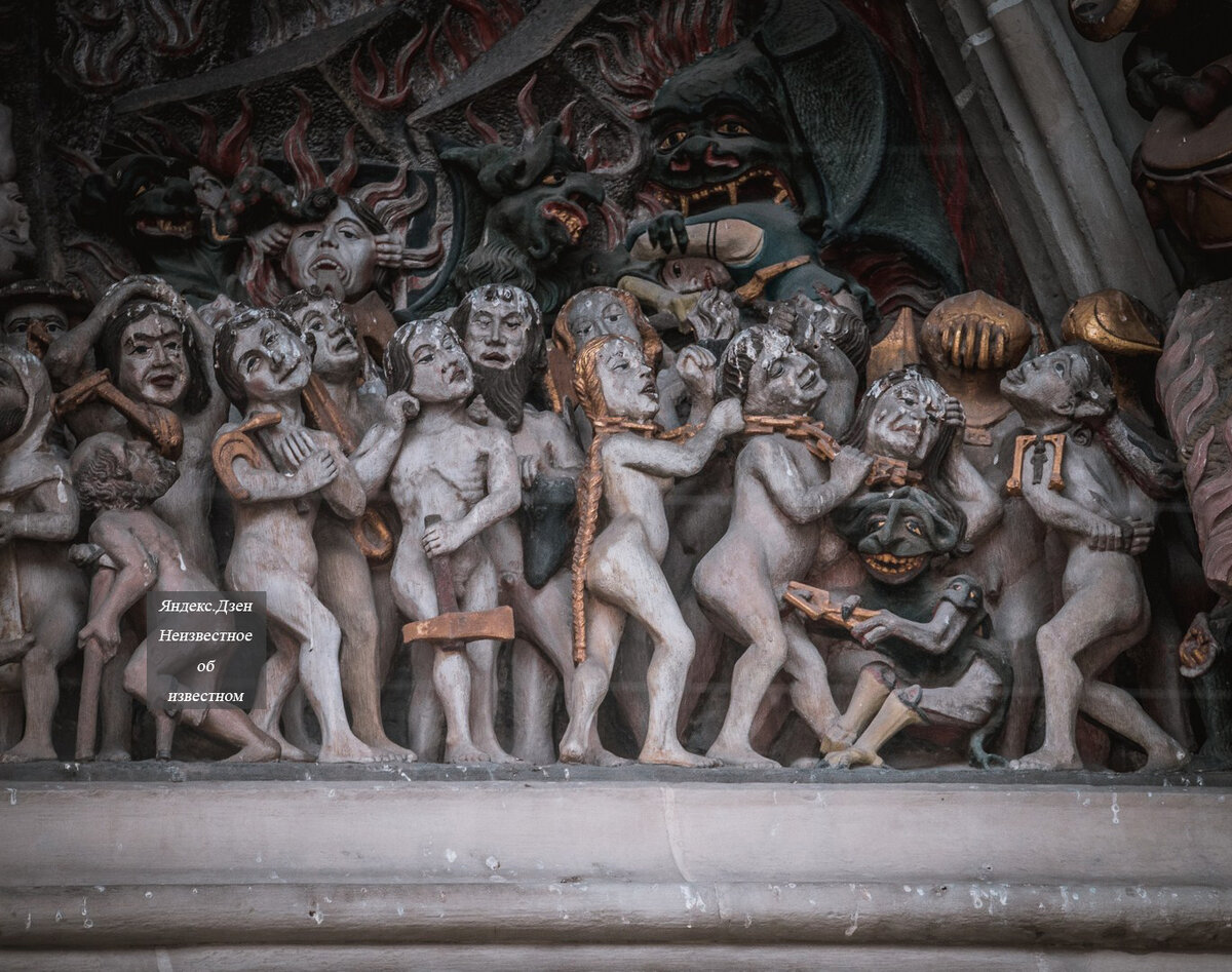Схватить клещами за ценное и в ад - картины Страшного суда над входом в Бернский собор