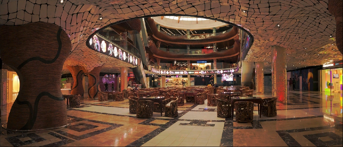 Торгово-Развлекательный комплекс «Питерлэнд»