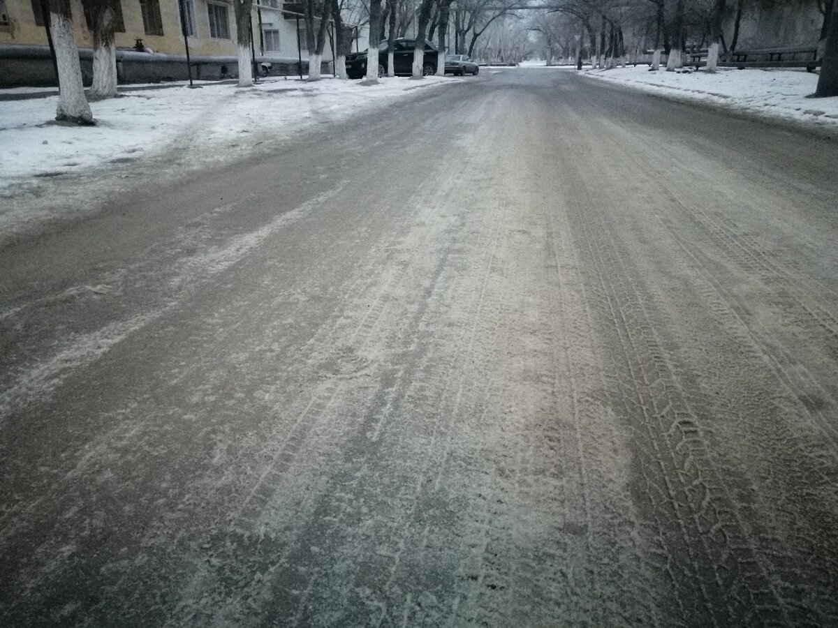 Дорога ведущая к парку