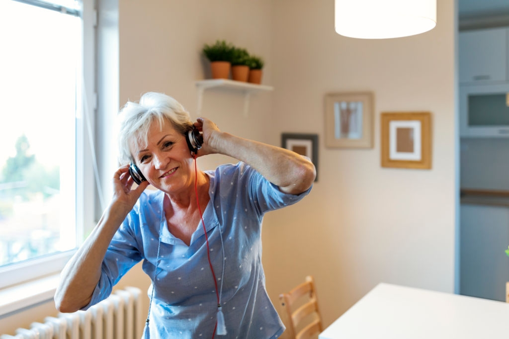 Слушатель радио в ютуб