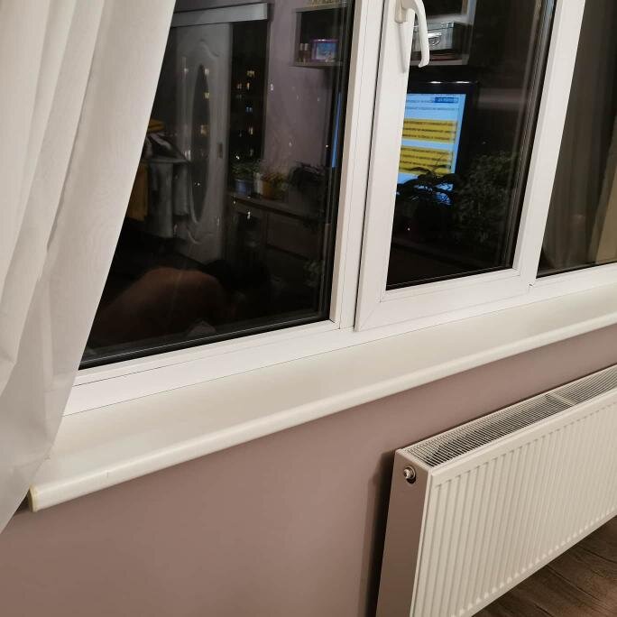 Узкие подоконники очень  сильно связывают руки отчаянным садоводам огородникам.  