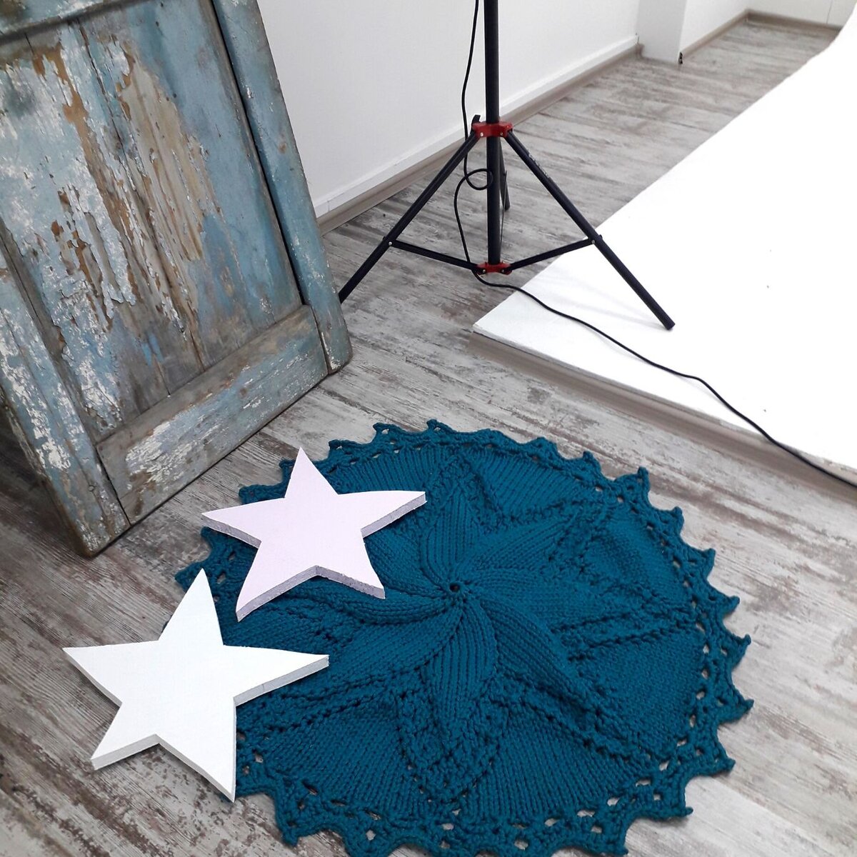 Ковер связан по кругу, не имеет шва