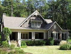 Мой дом,в Америке)Не большой,но мне нравиться)Если хотите могу и другие фото показать,у меня их много)