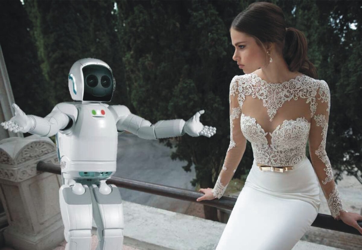 Робот жена япония. Робот жена. Женился на роботе. Брак с роботом. Робот жена.