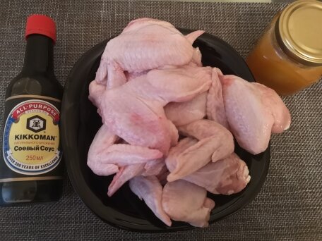 Крылышки в медово-соевом соусе – 10 рецептов на сковороде, в мультиварке и духовке