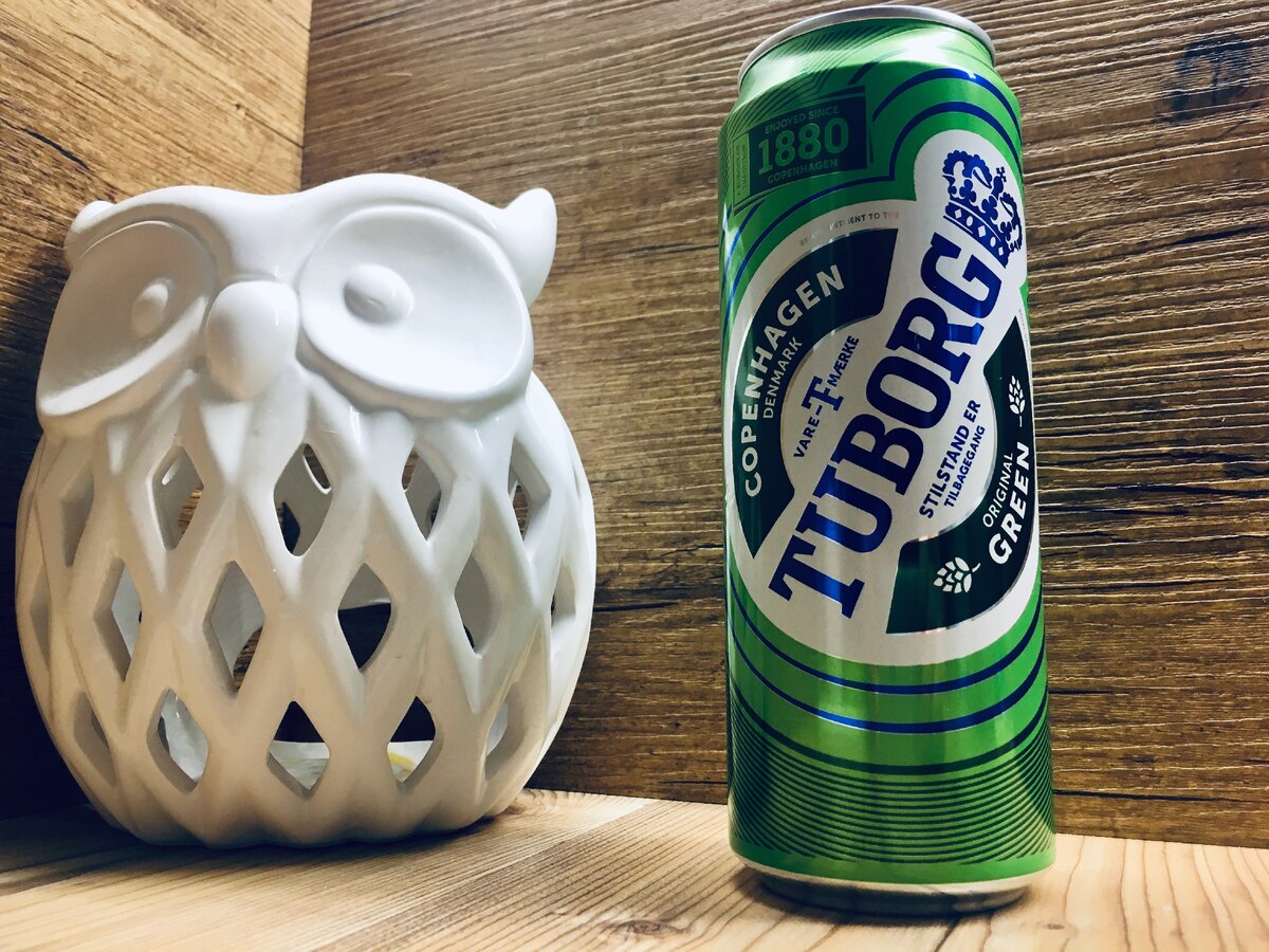 Пиво Tuborg Green в банке.