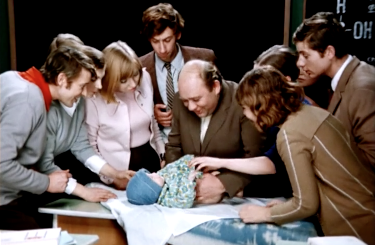 Слышала о том, что такое вечерняя школа, но прочувствовала только после просмотра 