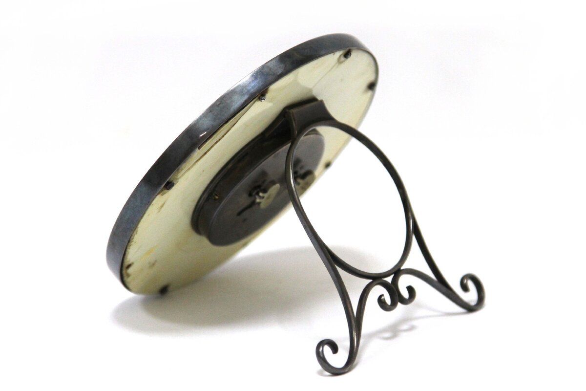 Часы настольные. Лот № 508 на сайте www.vremena-art.ru