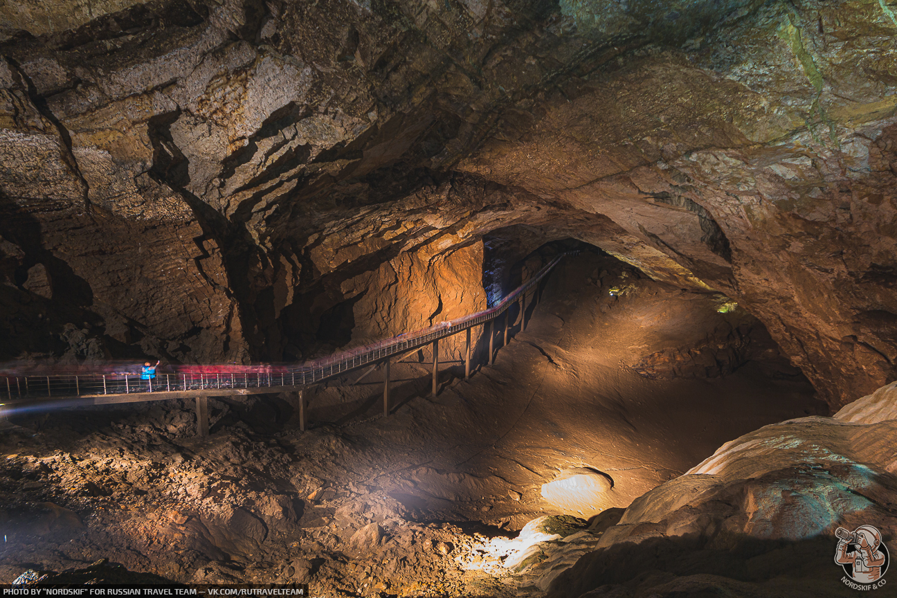 Метро Абхазии Новоафонской пещере