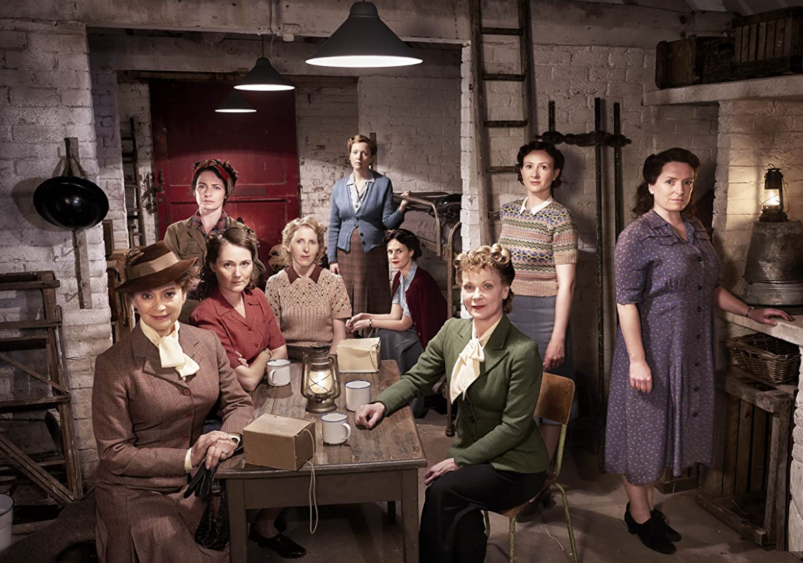 промо-фото к сериалу Home Fires