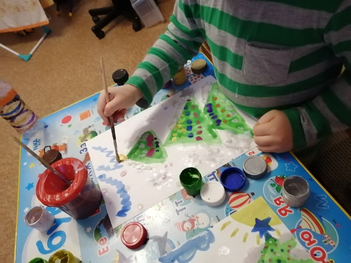 Мы рисуем елку