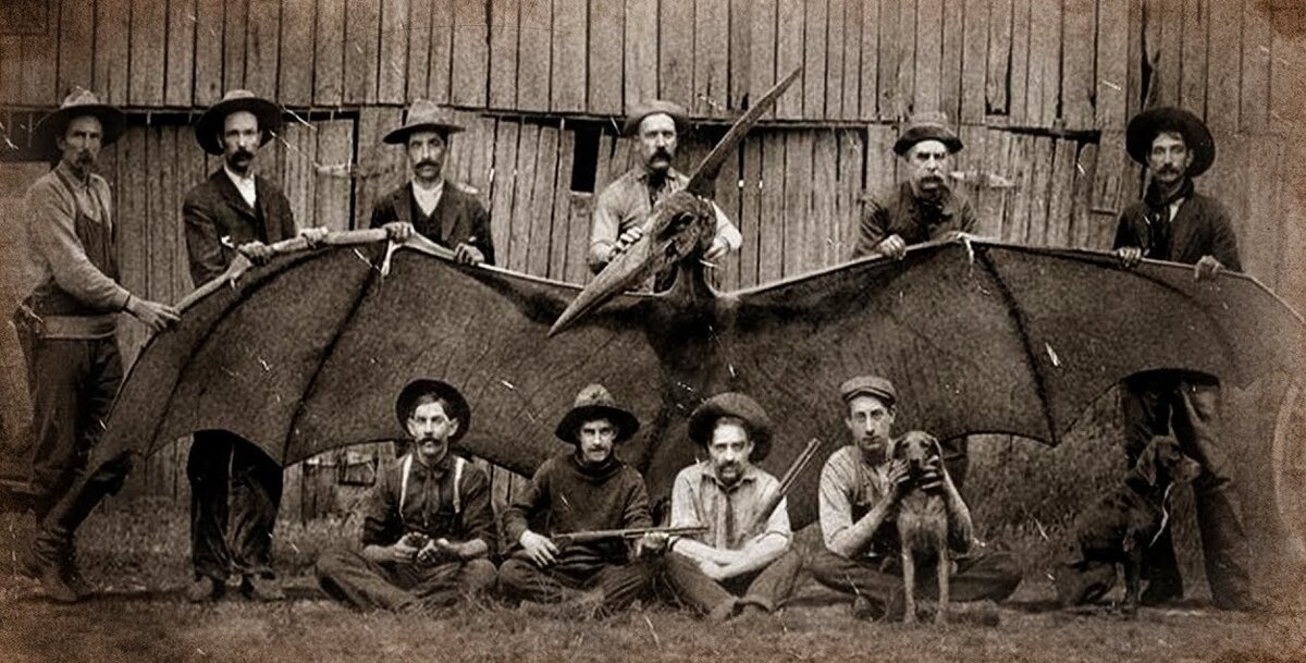 птеродактиль с охотниками