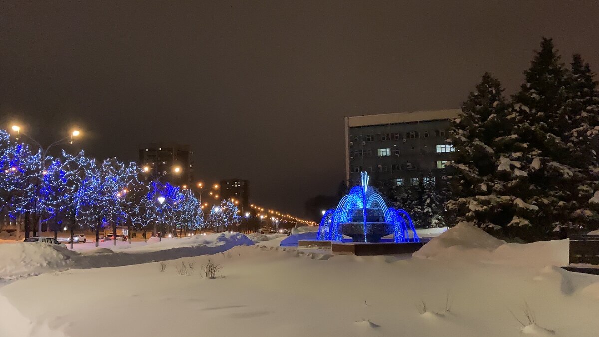 Как преобразилась территория у Администрации города Новокузнецк. Фотографии  с места событий. | Жить в кайф 🥰 | Дзен