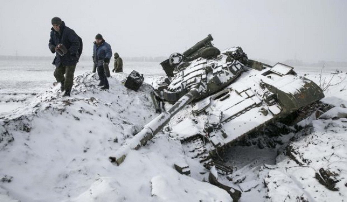 Дебальцевский котёл. Вам это фото ничего не напоминает? По-моему, нечто подобное уже было зимой 1941-го под Москвой...