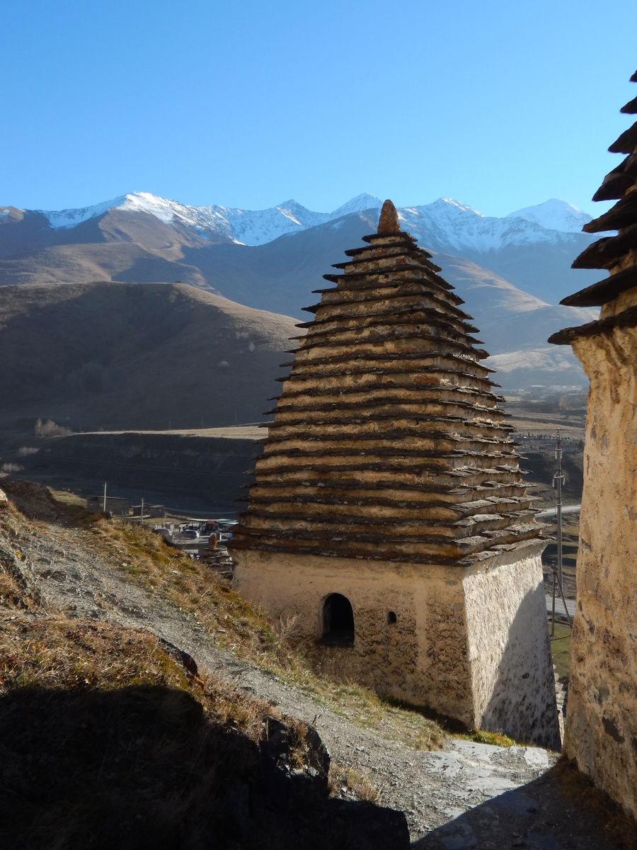 Древнее кладбище. Фото автора