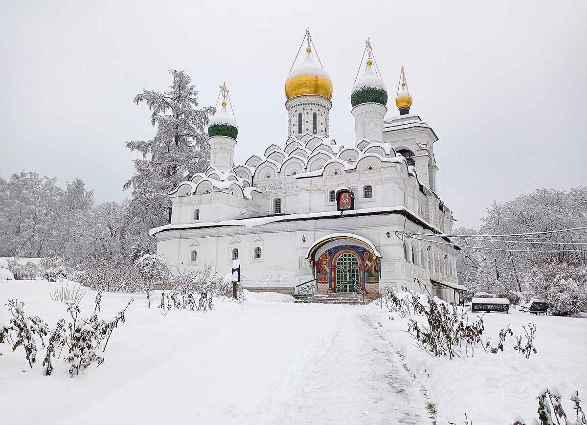 Никольская церковь. Николо-Урюпино, Московская область. Фото автора статьи (ещё 1 фото)