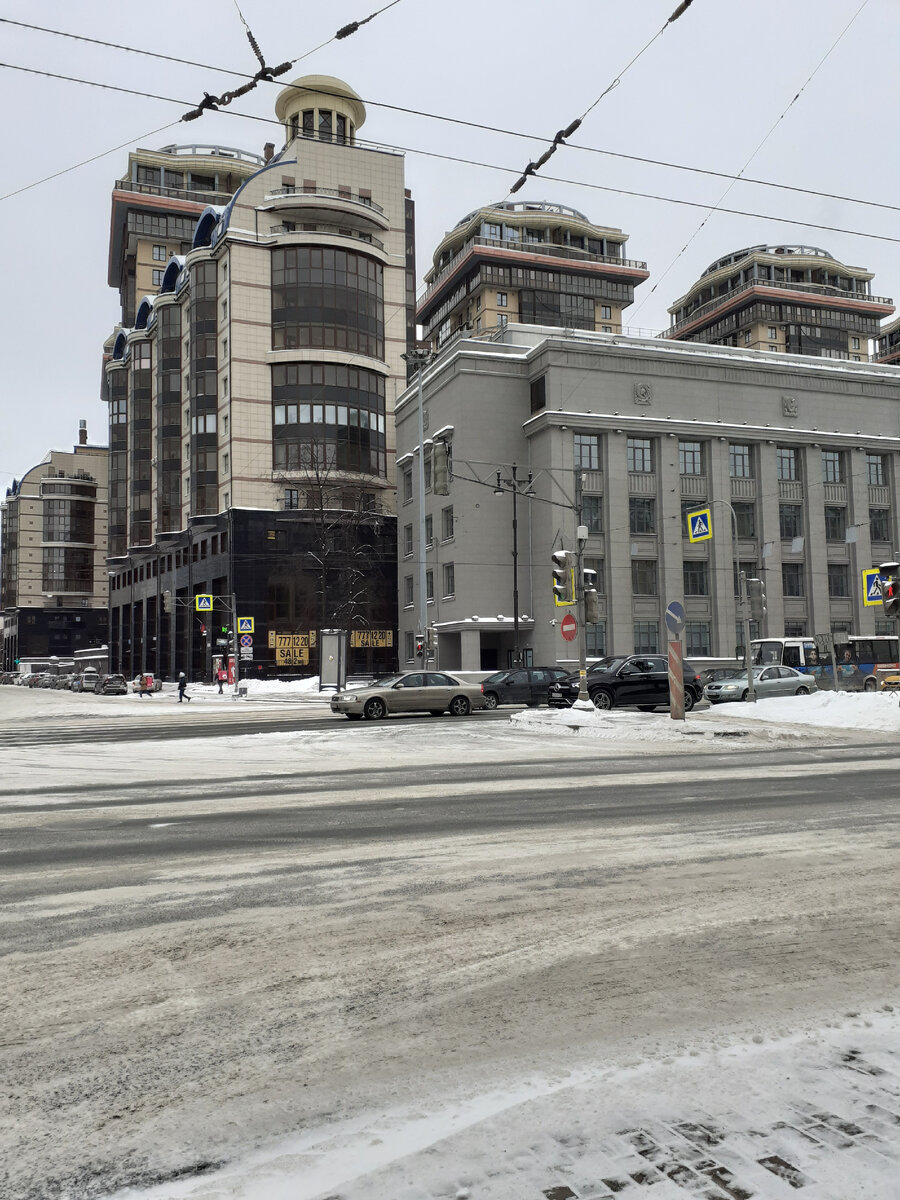 Угол Киевской и Московского проспекта