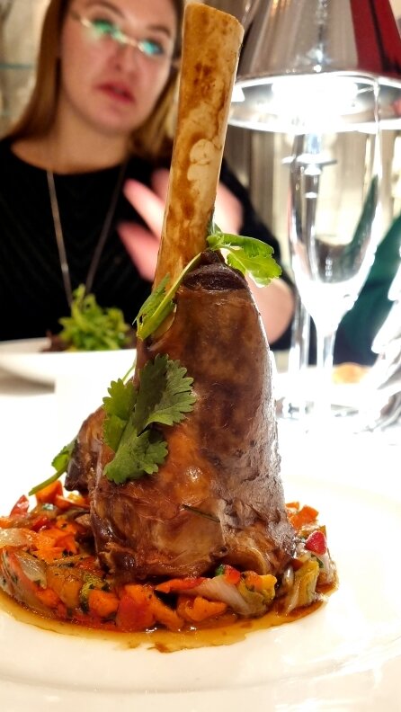 Мастер-класс "Этикет в ресторане с Ольгой Бенуа". Ресторан Bolshoi