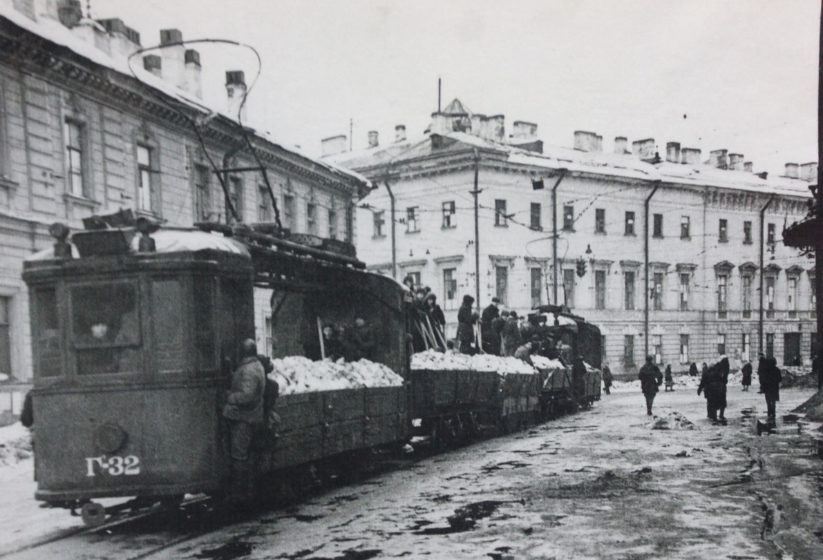 Городской транспорт во время Великой Отечественной войны | ПАНТОГРАФ | Дзен