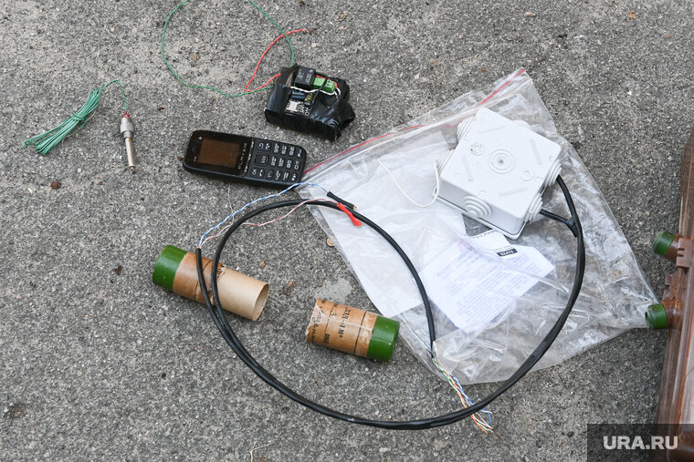    У злоумышленников изъяты два самодельных взрывных устройства (фото из архива)