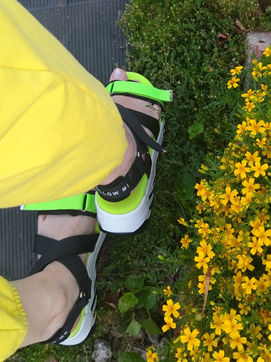 те самые босоножки)