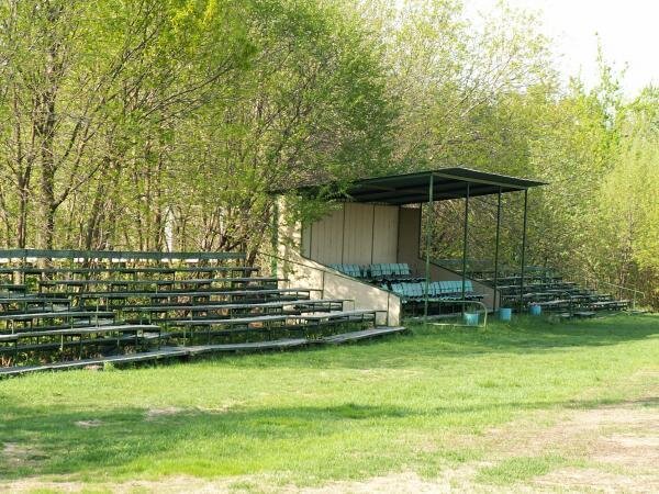 Стадион завода «Огонёк» на улице Спортивная до реконструкции