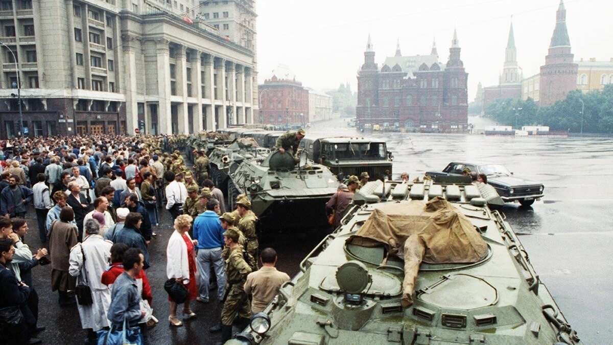     Практически все представители сегодняшней российской власти должны быть безмерно благодарны событиям августа 1991 года, без которых они бы вряд ли добились таких карьерных успехов.