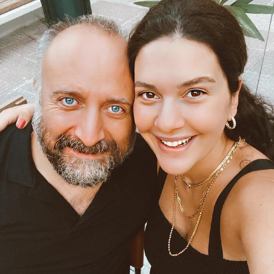 Фото из открытых источников интернета.  Халит Эргенч и Бергюзар Корель