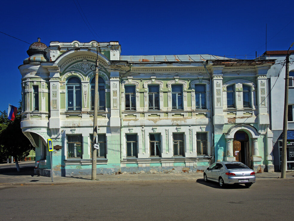 Ул сызранская сызрань. Улица Советская Сызрань. Улица Достоевского в Сызрани.