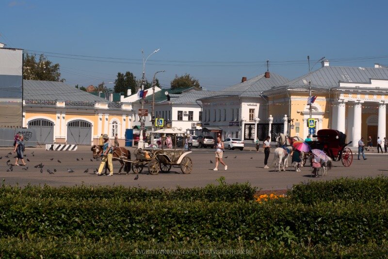 Сусанинская площадь в Костроме