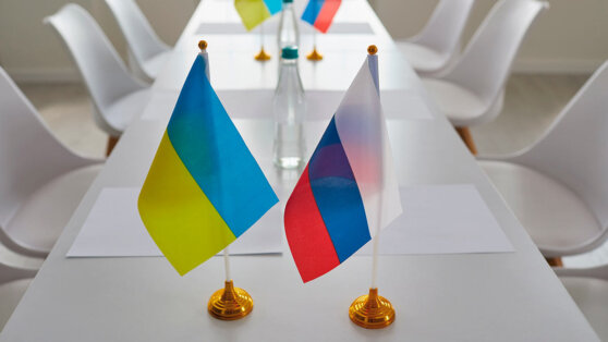    NYT: в Германии чиновники в частном порядке выступают за переговоры по Украине Богдан Герцен