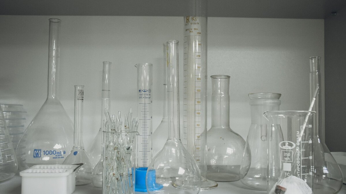     Минэкологии региона выяснит причину изменения цвета воды и появления примесей ржавого цвета в реке Борзовка в Нижнем Новгороде. Об этом NewsNN сообщили в областном ведомстве.