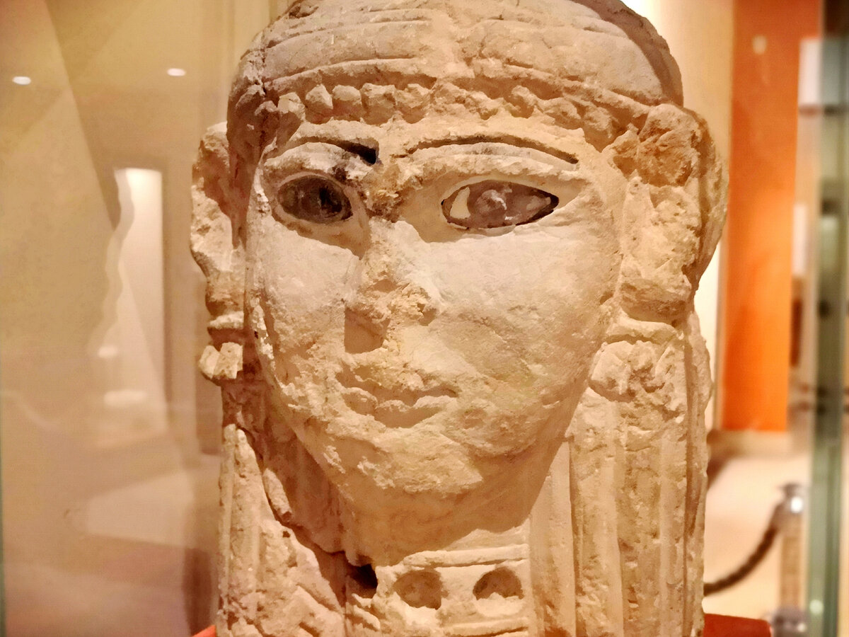 Двуликая богиня Астарта из Иорданского музея в Аммане. Иордания следит за тобой!))