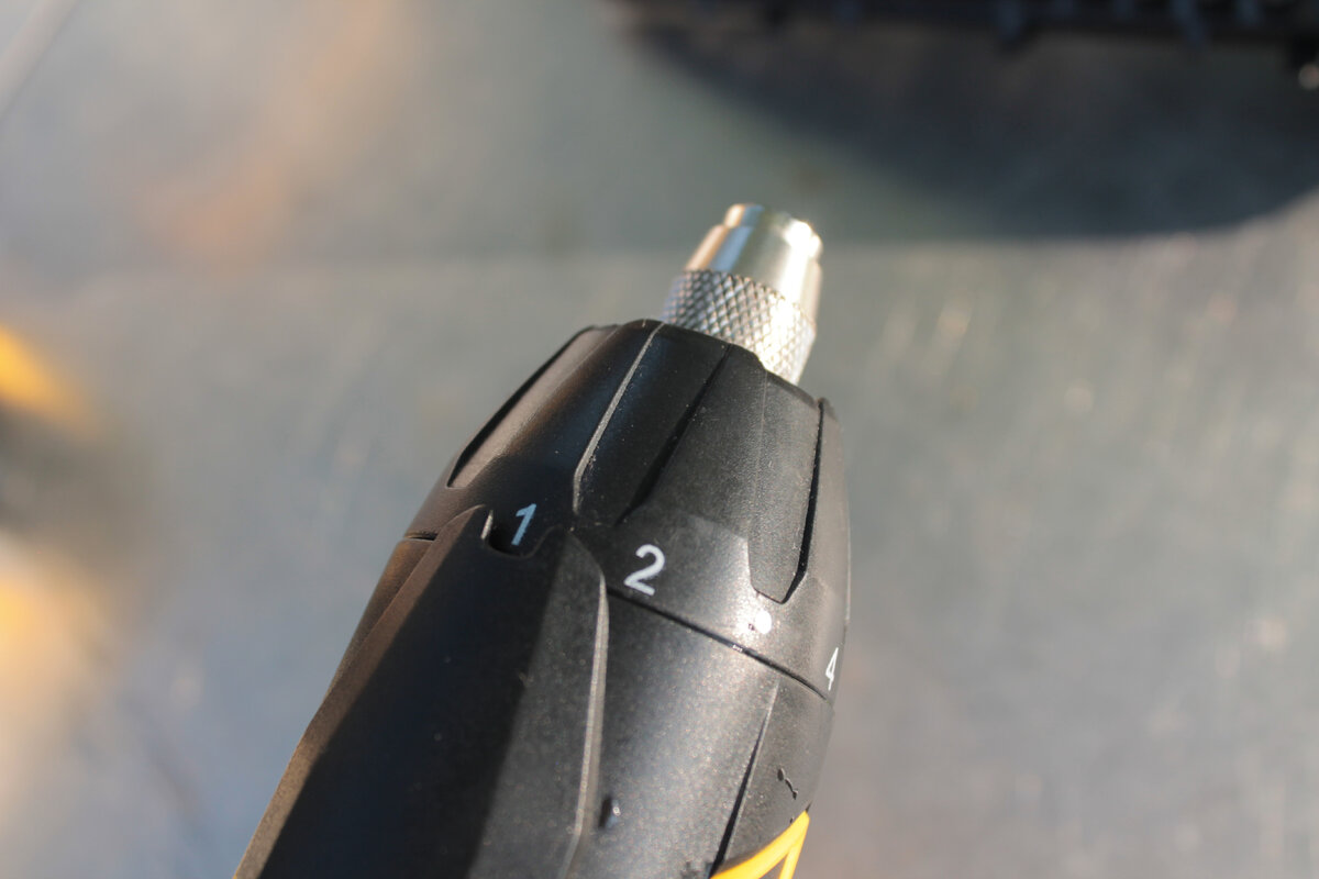 Отвертка – полезный и распространенный бытовой инструментов. С ее помощью можно что угодно разобрать, собрать или починить.-10