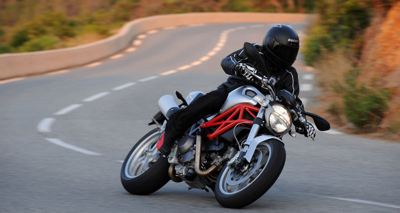 10 самых странных и удивительных вещей, которые можно сделать с мотоциклом. Александр Привалов11 августа 2016 20:00Обсудить0Нравится0