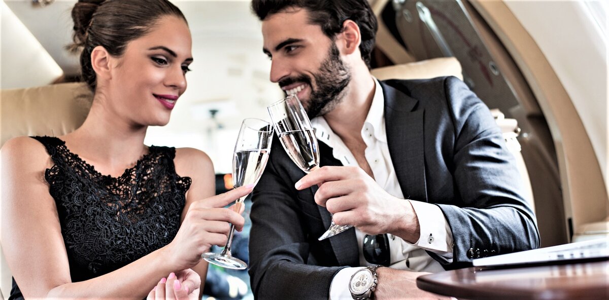 Лучшие сайты знакомств с богатыми мужчинами марта 2024 года