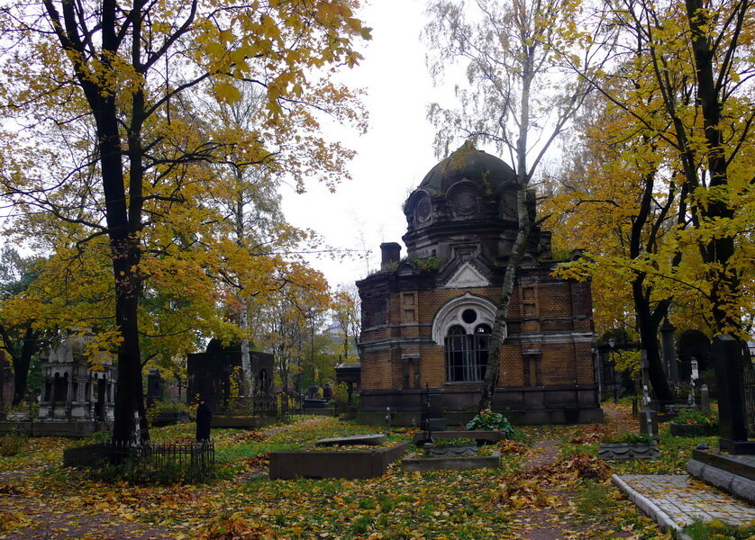 Никольское Кладбище, Санкт-Петербург. Фото Яндекс.Картинки.
