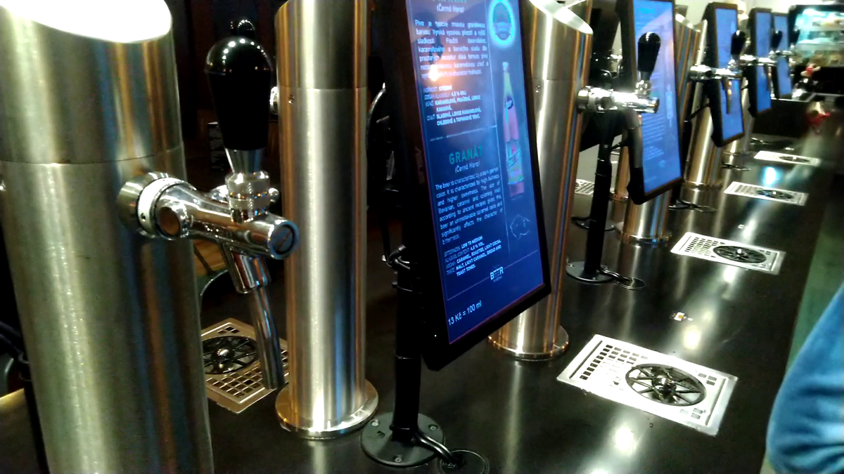 14 кранов чешского регионального пива