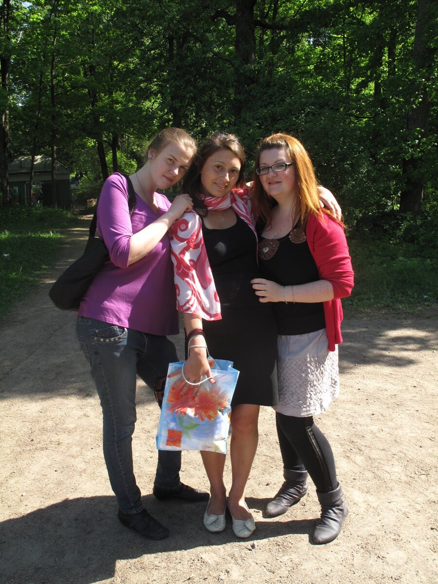 В 2010 году отмечаю с подругами 20 лет, счастлива