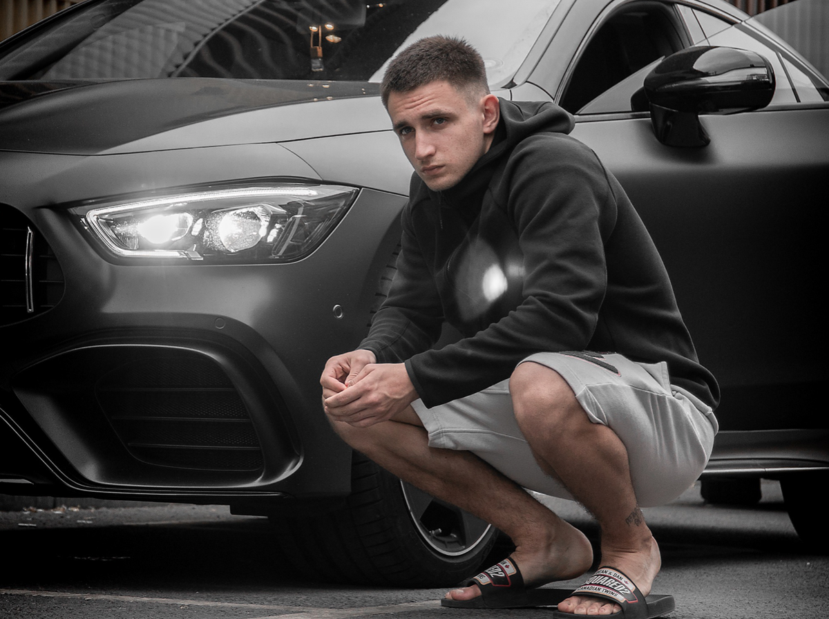 Mercedes-Benz GT63S AMG девятнадцатилетнего блоггера с Сахалина