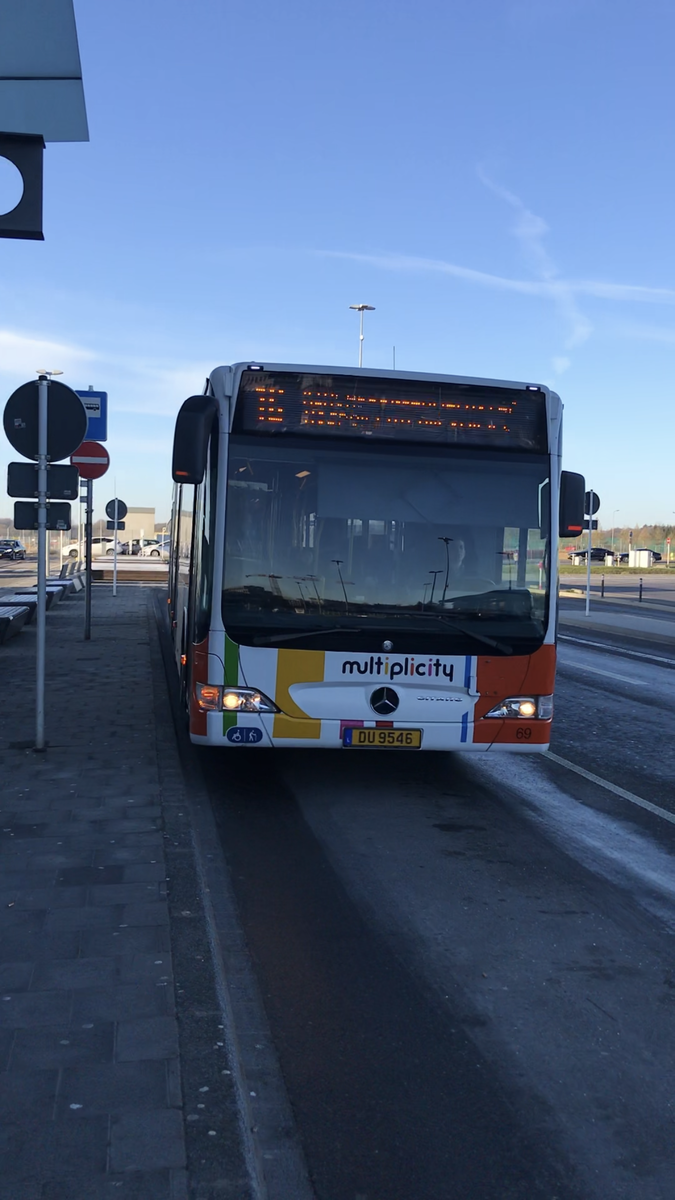 Люксембург. Остановка общественного транспорта..